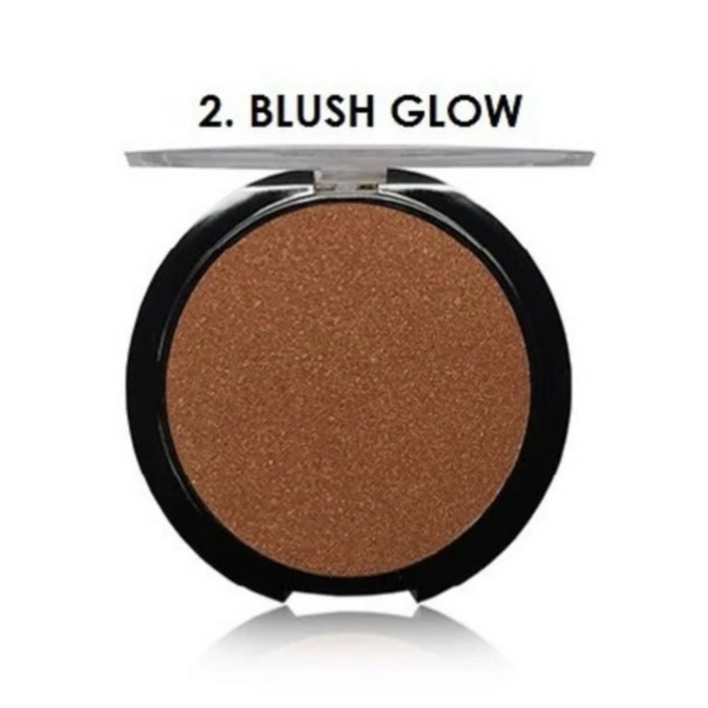 Blush Glow Makeup bronzer amuse